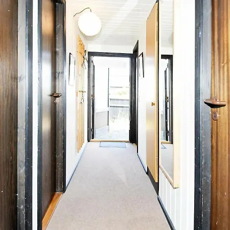 Three-bedroom Holiday In Hvide Sande 1 Дом отдыха Bjerregard